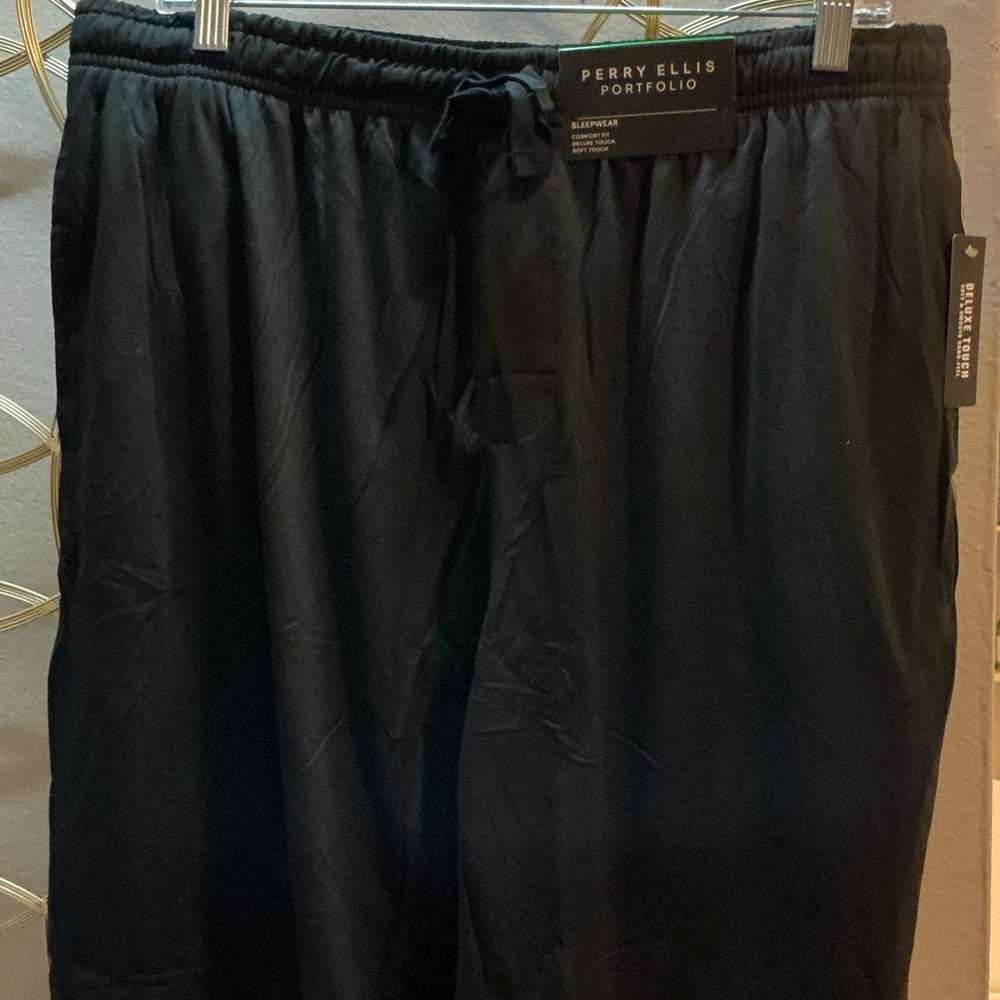 Perry Ellis Black Lounge Pants with Deluxe Touch Tag